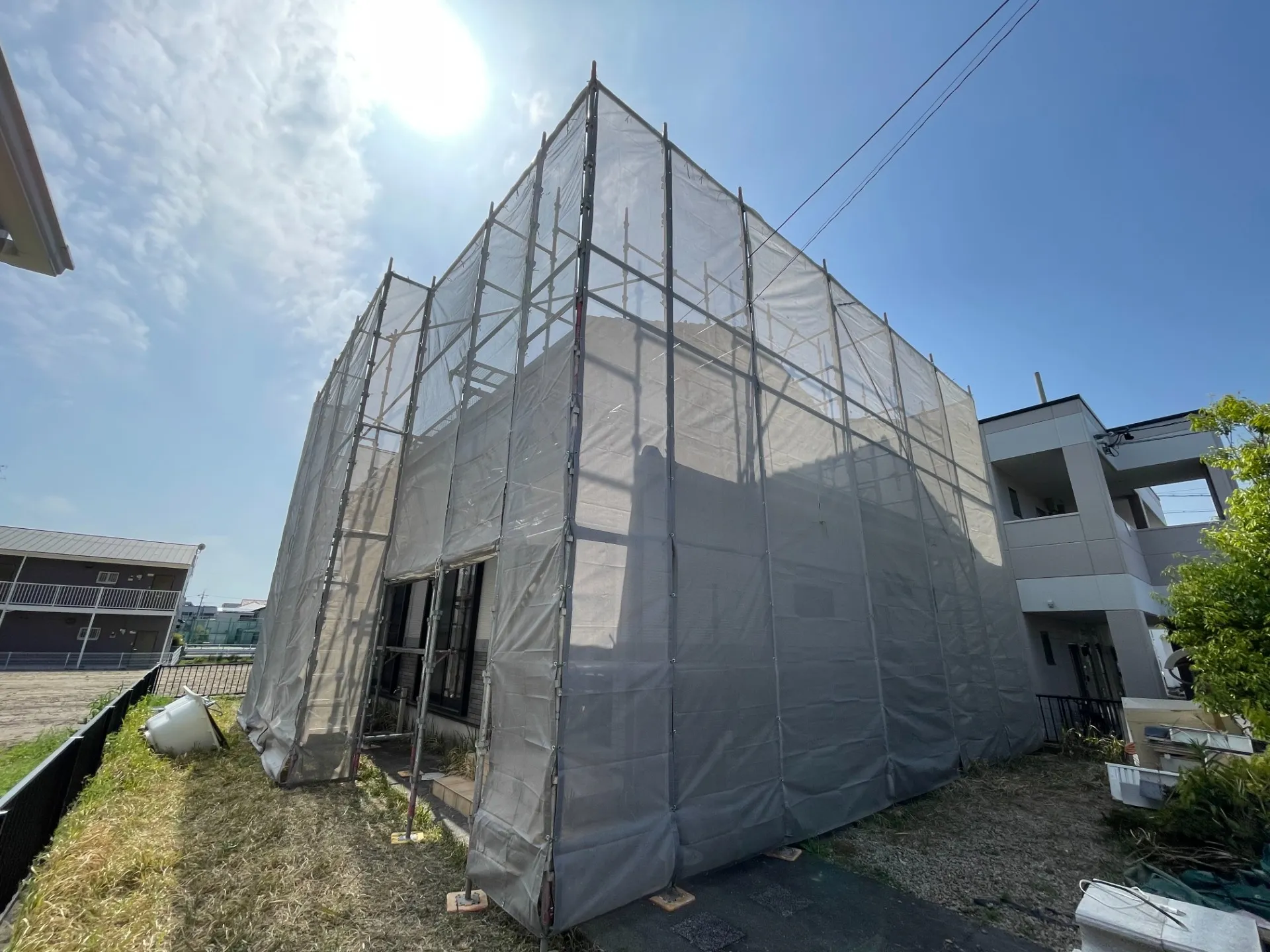 外壁塗装による足場